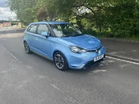 Usado MG MG3 106 HP (77 kW) 2016 Azul Citadino