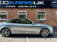 Begagnad Audi A5 Cabriolet Comfort 2010 Grå Cab
