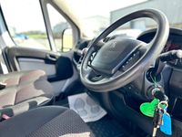 used Peugeot Boxer 2.2 HDi H2 Van 130ps