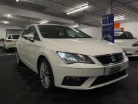 Used Seat Leon SE Dynamic 110 HP (80 kW) 2017 White Hatchback