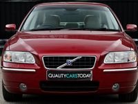 Used Volvo S60 SE 2005 Red Sedan