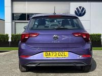 Gebraucht VW Polo Life 95 PS (69 kW) 2023 Violett Kleinwagen