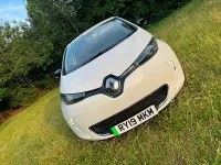 Used Renault Zoe Dynamique 80 kW (109 HP) 2019 White Hatchback