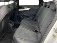 Używany Audi A4 S-Line 163 KM (119 kW) 2023 Biały Kombi