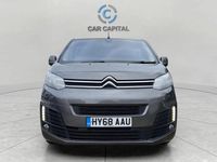 Usado Citroën Spacetourer Feel 180 HP (132 kW) 2018 Cinzento Monovolume