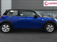 Used Mini Cooper Classic 136 HP (100 kW) 2019 Blue Hatchback