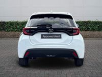 Used Toyota Yaris Hybrid Design 2024 White Hatchback
