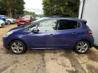 Used Peugeot 208 2014 Blue Hatchback