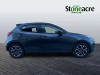 Używany Mazda 2 Inclusive 90 KM (66 kW) 2018 Szary Hatchback