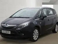 Used Vauxhall Zafira 140 HP (102 kW) 2016 Black MPV