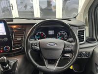 Used Ford Transit Custom Limited 130 HP (95 kW) 2018 Silver Van