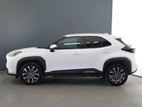 Used Toyota Yaris Hybrid Design 116 HP (85 kW) 2022 White Estate