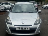 Used Renault Clio IV 75 HP (55 kW) 2012 Silver Hatchback