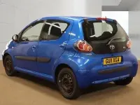 Used Toyota Aygo 68 HP (50 kW) 2011 Blue Hatchback