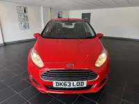 Used Ford Fiesta Zetec 82 HP (60 kW) 2013 Red Hatchback