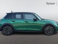 Used Mini Cooper S Hatch 201 HP (147 kW) 2024 Green Hatchback