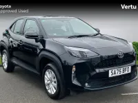 Used Toyota Yaris Hybrid 116 HP (85 kW) 2025 Eclipse black (metallic paint) Estate