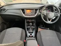 Used Vauxhall Grandland X S 130 HP (95 kW) 2018 Grey SUV