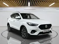 Używany MG ZS Exclusive 106 KM (77 kW) 2022 Biały SUV