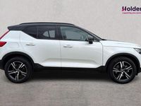 Used Volvo XC40 R-Design 188 HP (138 kW) 2020 White SUV