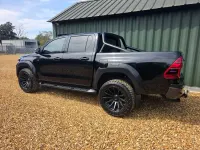 Used Toyota HiLux Plus 201 HP (147 kW) 2023 Black Pickup