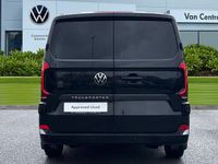 Usado VW Transporter Pro 110 HP (80 kW) 2025 Preto Van