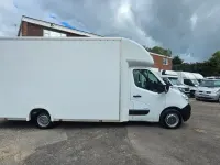Begagnad Vauxhall Movano 125 HK (91 kW) 2013 Vit Minibuss