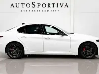 Used Alfa Romeo Giulia 280 HP (205 kW) 2024 White and black Sedan