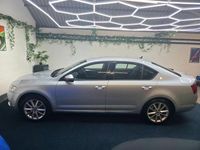 Used Skoda Octavia Elegance 105 HP (77 kW) 2013 Silver Hatchback