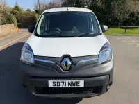 Used Renault Kangoo Business 44 kW (60 HP) 2022 White MPV