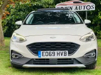 Used Ford Focus Active X 120 HP (88 kW) 2019 White Hatchback