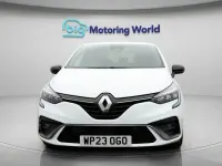 Used Renault Clio RS Line 90 HP (66 kW) 2023 White Hatchback