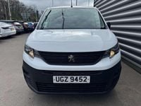 Second-hand Peugeot Partner Premium 2021 Alb Monovolum