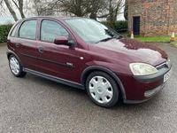 Second-hand Vauxhall Corsa Elegance 79 CP (58 kW) 2003 Roșu Hatchback