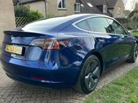 Used Tesla Model 3 Standard Range 239 kW (325 HP) 2019 Blue Sedan