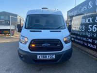 Usado Ford Transit 130 HP (95 kW) 2018 Branco Van