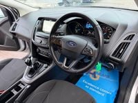 Used Ford Focus Zetec 125 HP (91 kW) 2017 Silver Hatchback