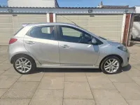 Used Mazda 2 84 HP (61 kW) 2012 Silver Hatchback