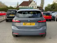 Usado BMW 220 Sport Line 2023 Gris Utilitario