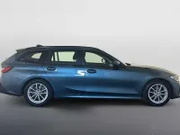 Used BMW 318 Comfort Edition 156 HP (114 kW) 2021 Blue Estate