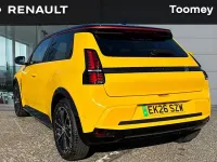 New Renault 5 E-Tech Iconic 110 kW (150 HP) 2026 Hatchback
