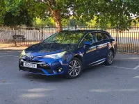 Used Toyota Avensis Business Edition 143 HP (105 kW) 2016 Blue Estate