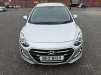 Used Hyundai i30 SE 108 HP (79 kW) 2015 Silver Hatchback