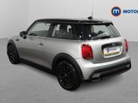Used Mini Cooper Classic 136 HP (100 kW) 2022 Silver Hatchback