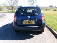 Second-hand Dacia Duster Lauréate 110 CP (80 kW) 2015 Albastru SUV