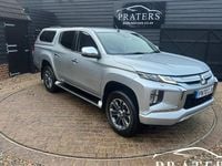 Usado Mitsubishi L200 150 HP (110 kW) 2019 Prateado Pickup