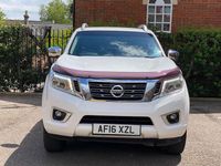 Used Nissan Navara Tekna 190 HP (139 kW) 2016 White Pickup