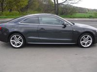Usado Audi A5 S-Line 177 HP (130 kW) 2014 Cinzento Coupé