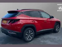 Gebraucht Hyundai Tucson SE 147 PS (108 kW) 2022 Rot SUV