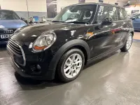 Usado Mini Cooper D Hatch 116 HP (85 kW) 2016 Preto Citadino